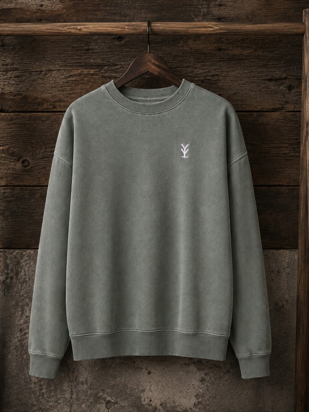 Yee Yee Men's XL Sage Green Garment Dyed Crewneck Sweatshirt